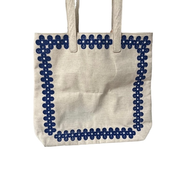 Vineyards Vines Embroidered Floral Captain Tote bag Natural Beige Blue Boho - Picture 8 of 12